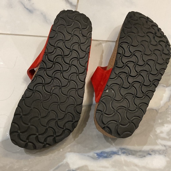 Red Birkenstock Papiillio sandals with sparkle! - Picture 3 of 6